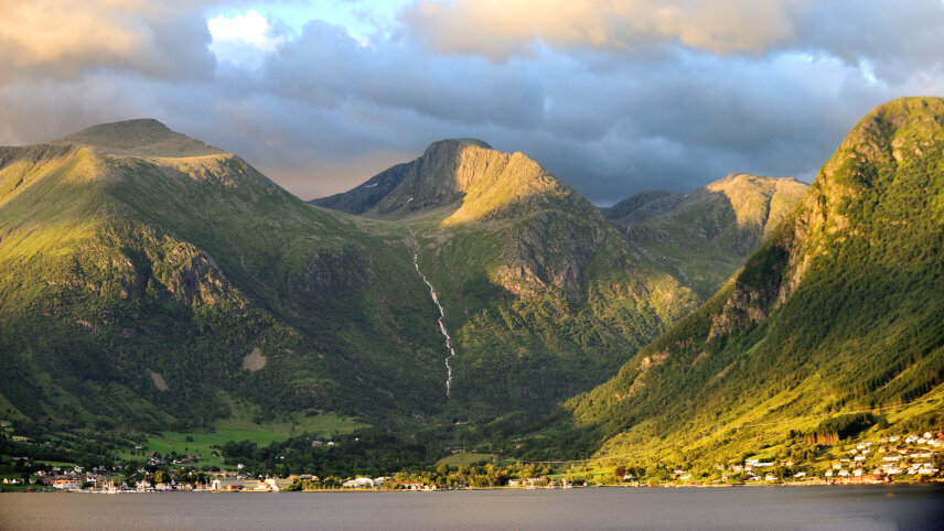 The Inner Fjords Explorer