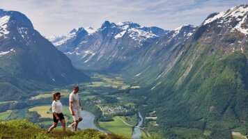 15 Day The Svalbard Line (Hurtigruten)