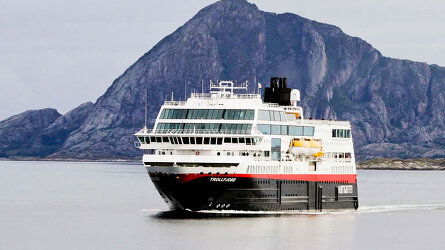 MS Trollfjord