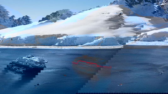 HX Hurtigruten Expeditions