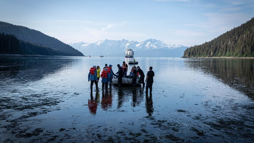 Alaska & British Columbia – Inside Passage, Bears and Aleutian Islands (Northbound)