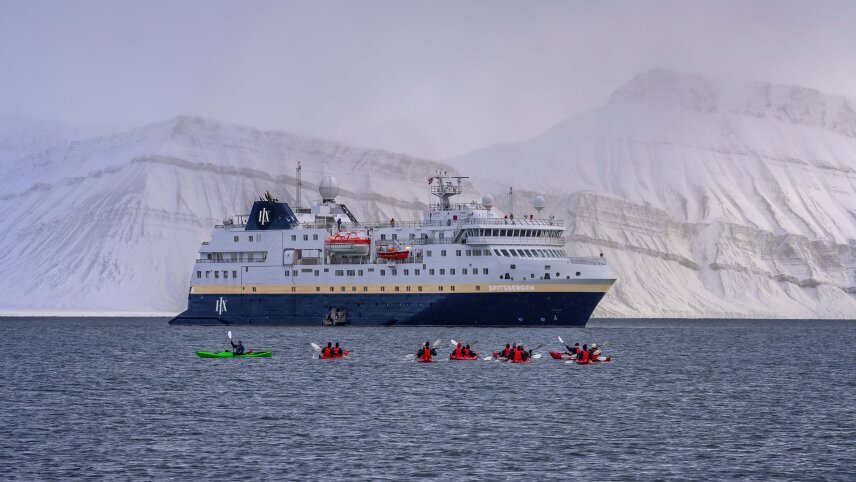 Circumnavigating Svalbard - The Ultimate Expedition