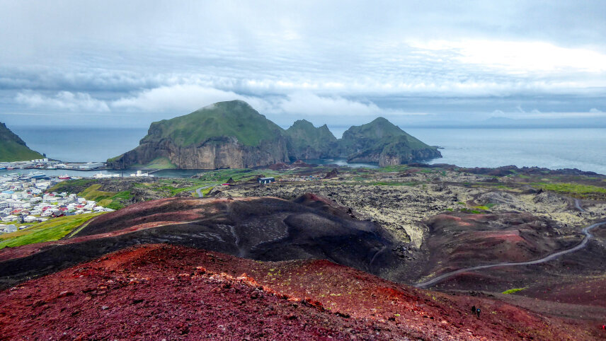 Expedition to Iceland - Hamburg to Reykjavík via North Atlantic Islands