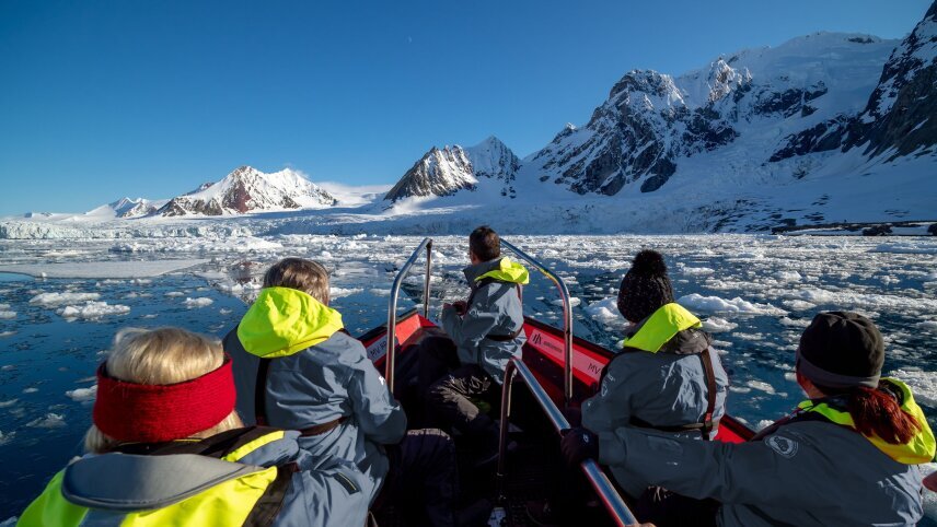 Sublime Svalbard – From Hamburg via Norway’s Springtime Fjords