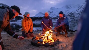 10 Day Ultimate Norway at Christmas - Arctic Expedition under the Northern Lights (HX Expeditions)