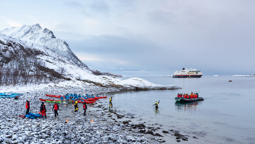 Ultimate Norway at Christmas - Arctic Expedition under the Northern Lights