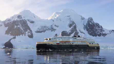 MS Fridtjof Nansen MS Fridtjof Nansen