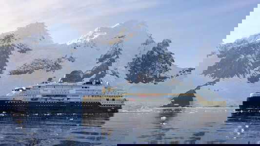 MS Fridtjof Nansen MS Fridtjof Nansen