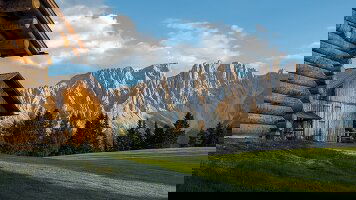 10 Day Country Roads of Northern Italy (Small Group) (Insight Vacations)