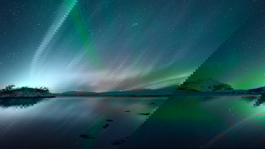 Scenic Iceland & the Northern Lights (Small Group)