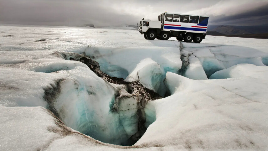 Natural Wonders of Iceland (Small Group)
