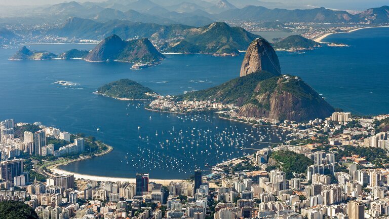 Contrasts of Brazil & Argentina
