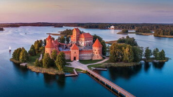8 Day Classic Baltics (Intrepid)
