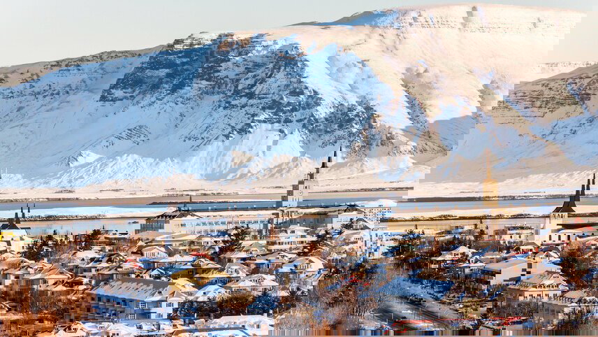 Iceland's Classic Northern Lights