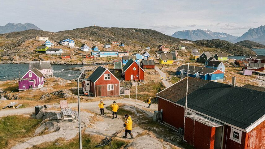 Gems of West Greenland: Fjords, Icebergs and Culture