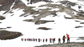 10 Day Svalbard Circumnavigation: The Ultimate Arctic Quest (Ocean Albatros) (Intrepid)