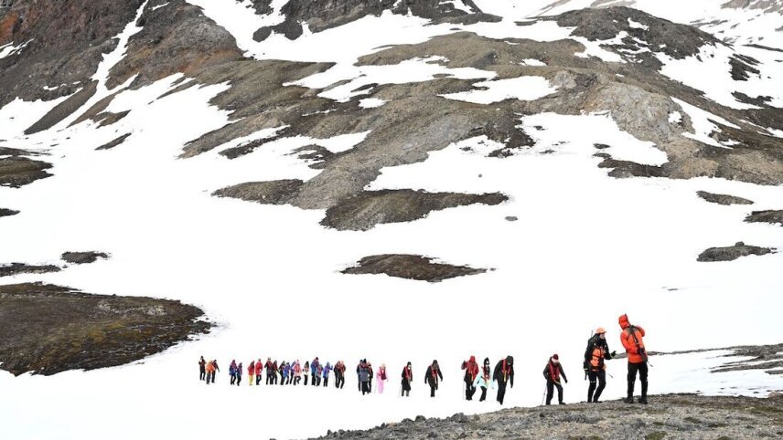 Svalbard Circumnavigation: The Ultimate Arctic Quest (Ocean Albatros)