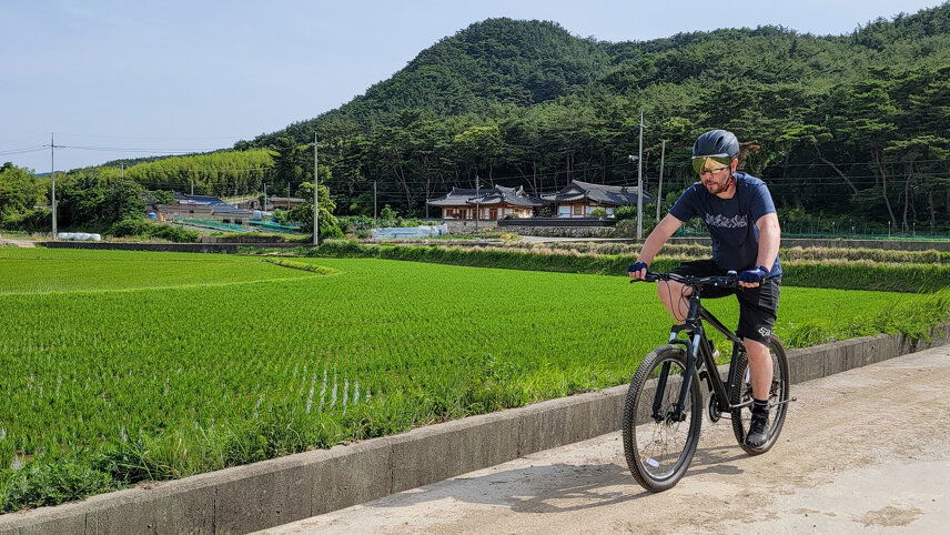 Cycle South Korea - Intrepid (9 Days From Seoul to Seoul)