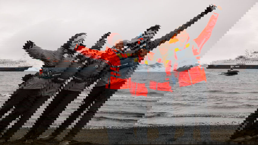 Shackleton's Falklands, South Georgia and Antarctica Expedition (Ocean Endeavour)