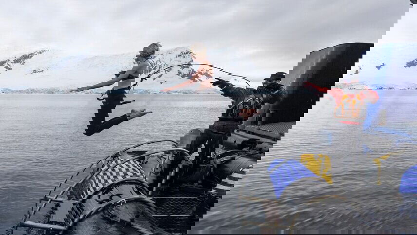 Crossing the Antarctic Circle (Ocean Victory)