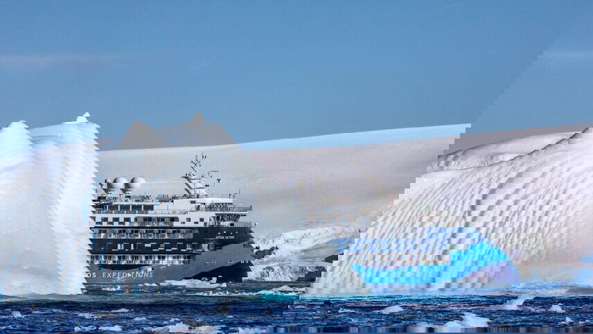 Christmas Season in Antarctica (Ocean Victory)