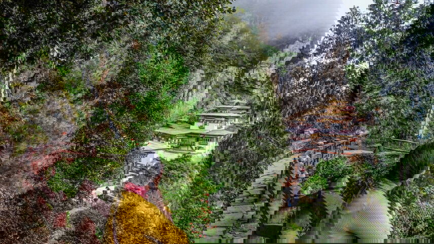 Bhutan: Women's Expedition