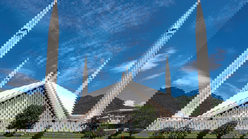 Trek Pakistan's Nangma Valley and Karakoram Mountains