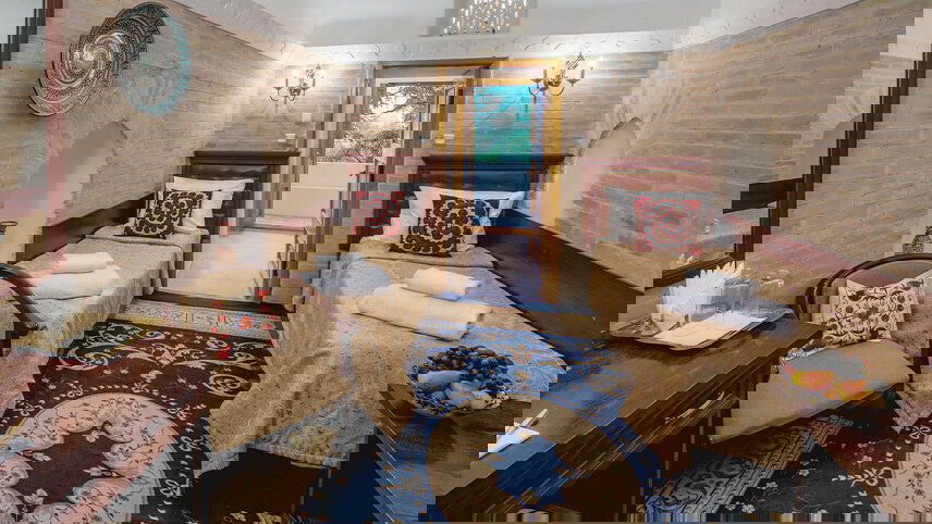 Premium Central Asia