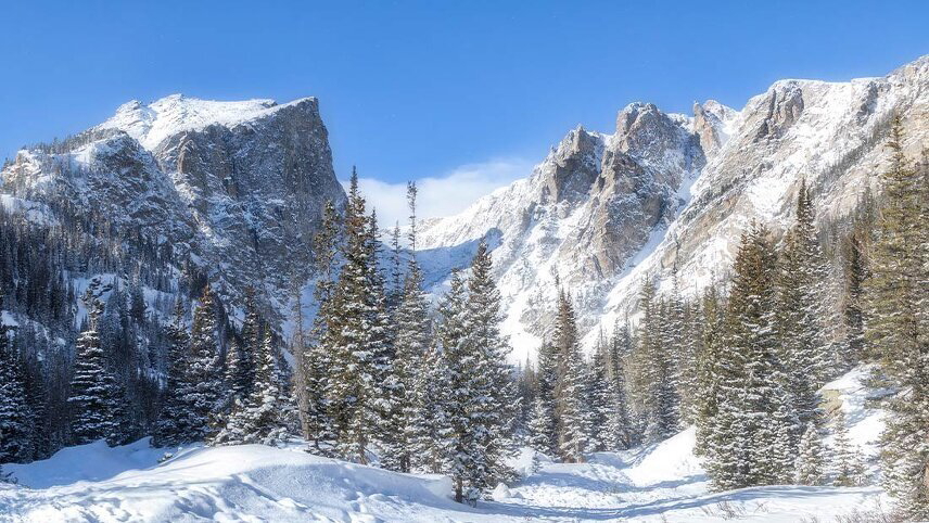 Winter Hiking and Snowshoeing in Rocky Mountain National Park