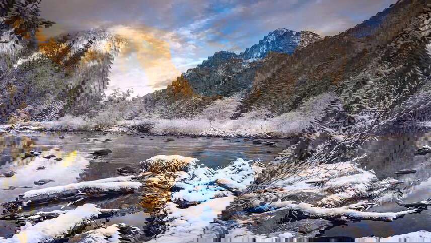 Winter Hiking and Snowshoeing in Yosemite