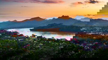 11 Day China & Laos: Kunming to Bangkok by Rail (Intrepid)