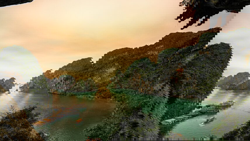 Halong Bay Junk Cruise