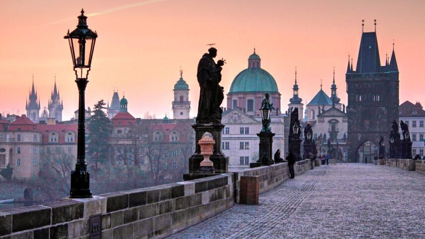 Premium Prague to Bucharest