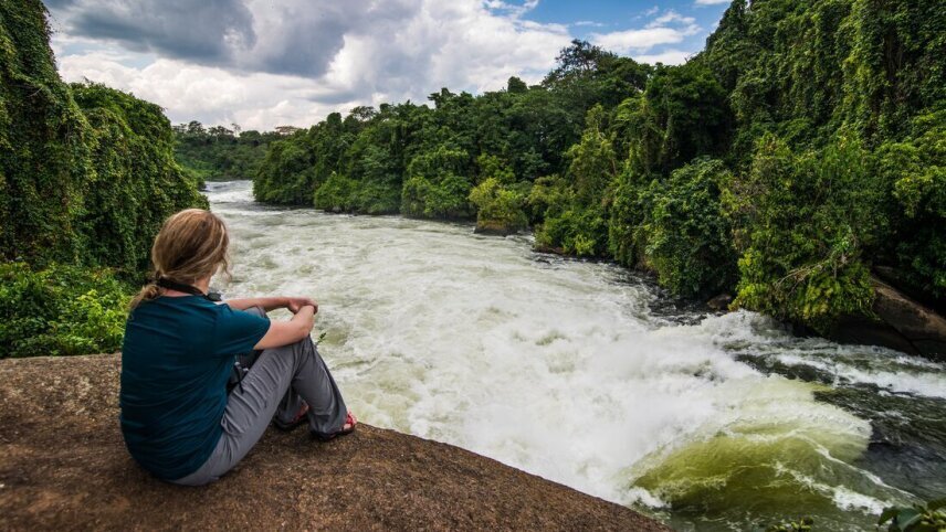 18 to 35s Essential Uganda: Gorillas and Chimps
