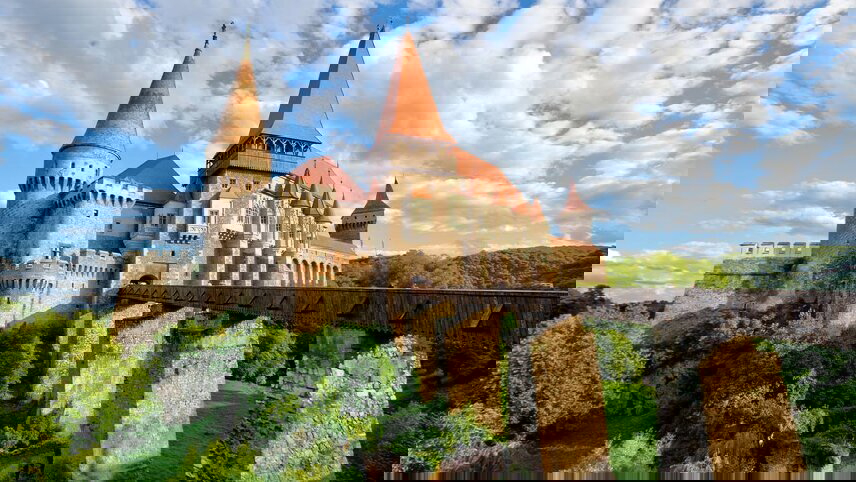 Premium Balkans in Depth