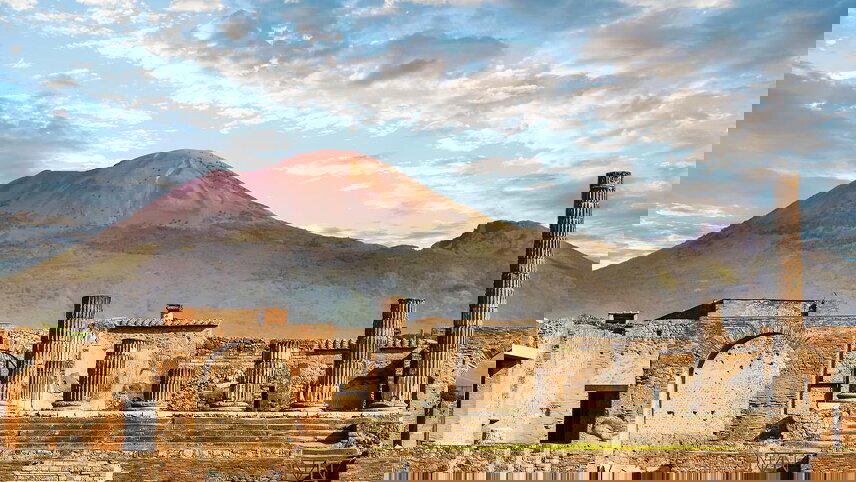 Premium Italy in Depth