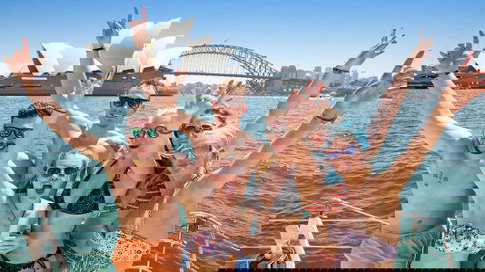 18 - 30's Tours Trips)