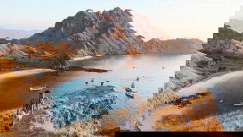 19 Day Epic Indonesia (Intro Travel)