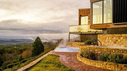 6 Day Adelaide Hills Luxury Stay (Journey Beyond)