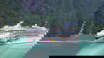 Norwegian Jewel