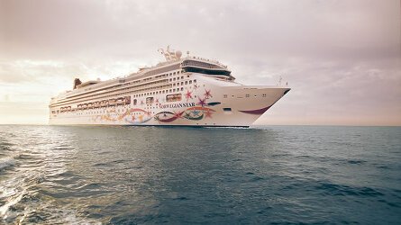 repositioning cruise portugal Norwegian Star