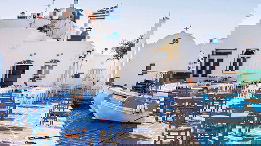 Immersive Itineraries & Onboard Enrichment