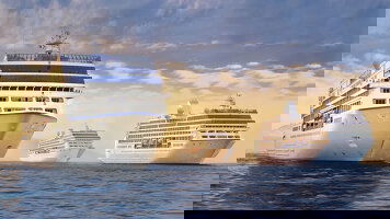 Choosing Your Oceania Cruise: Regatta Class vs Oceania Class Ships