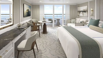 Luxury Suite Living