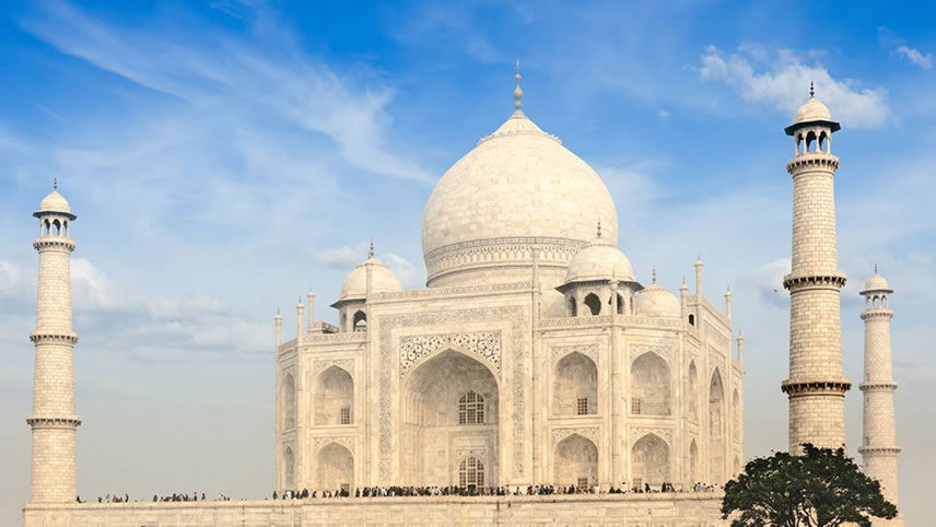 Exploring India with On The Go Tours Exploring India with On The Go Tours