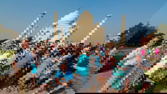 Who Are On The Go Tours?