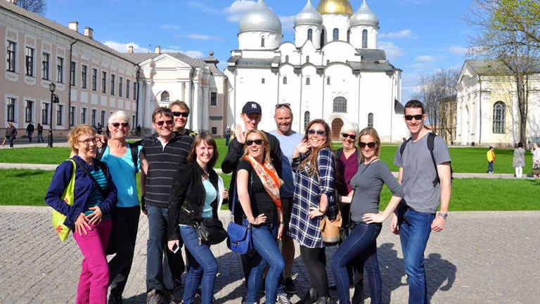 Global Journeys Partners with On The Go Tours