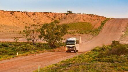 14 Day Corner Country Adventure (Outback Spirit)