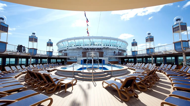 p&o cruise reviews azura