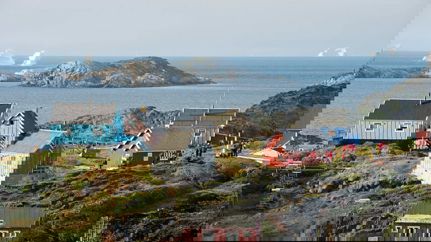 Kitsissuarsuit (Dog's Island)